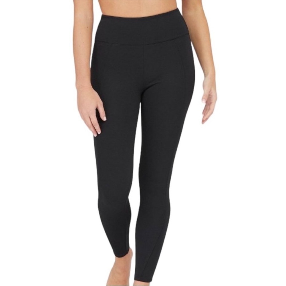 SPANX Assets Red Hot Shaping Ponte Leggings Black medium